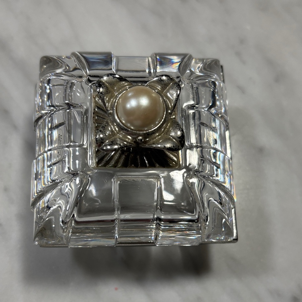 Lenox Clear Crystal Trinket Box with Pearl-Accent Silver Lid